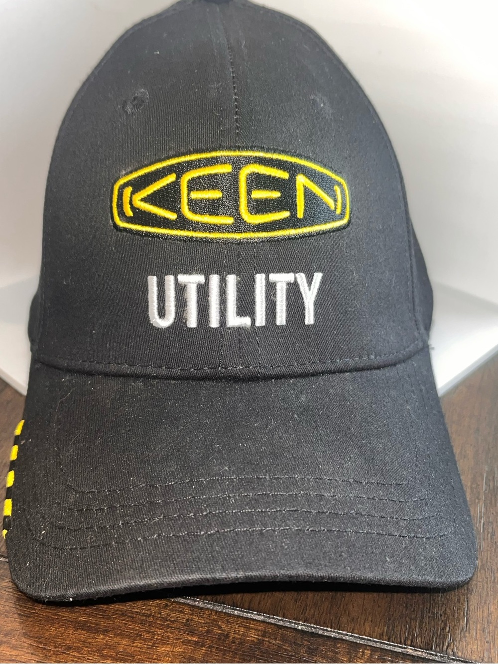 Keen Utility Baseball Cap: Yellow on Black Flex-Fit -NEW